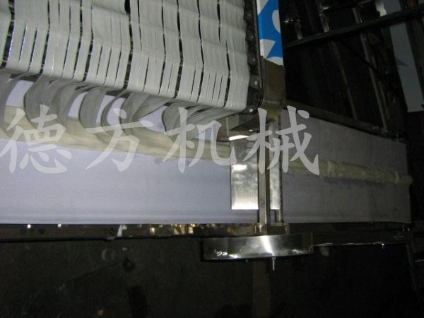 您還在糾結(jié)購(gòu)買(mǎi)什么牌子的河粉機(jī)好?
